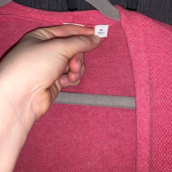 Gap : Pink Cardigan. Worn only twice. - Picture 3 of 3